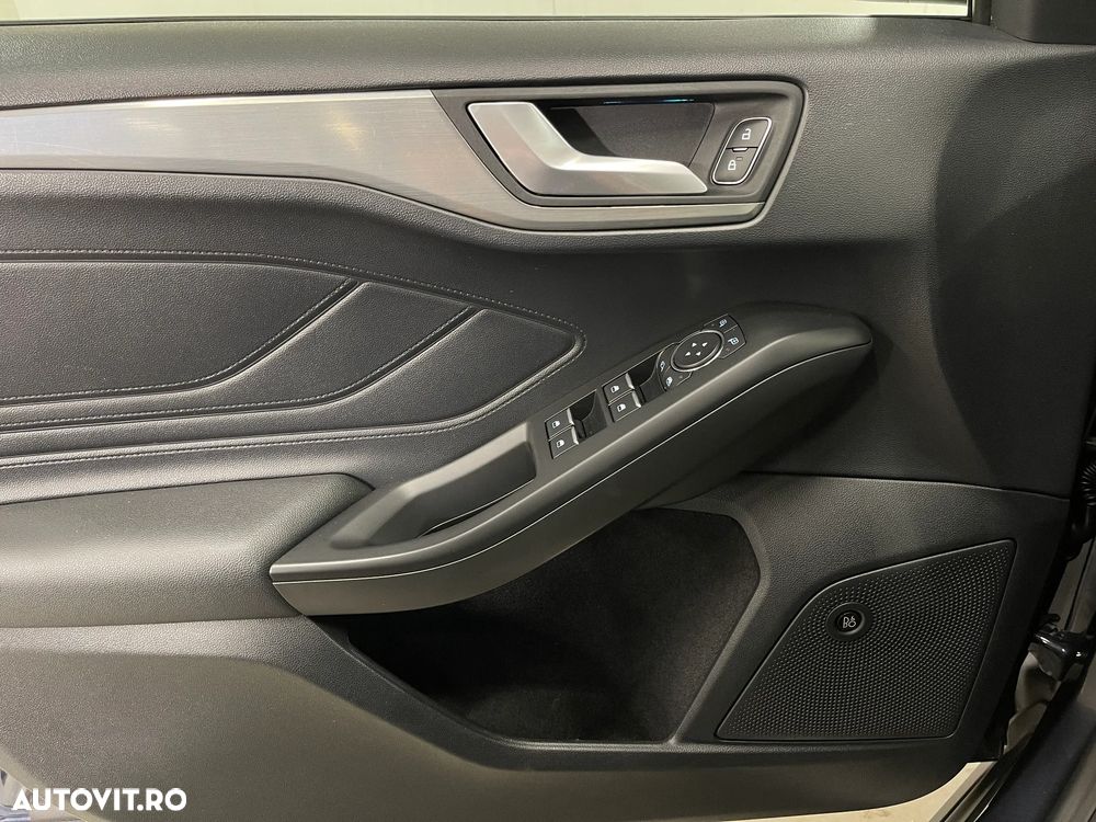 Ford Focus 1.0 EcoBoost MHEV Titanium - 22