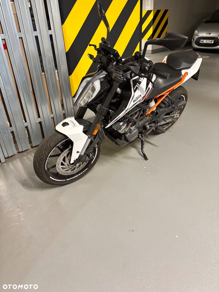 KTM Duke - 1