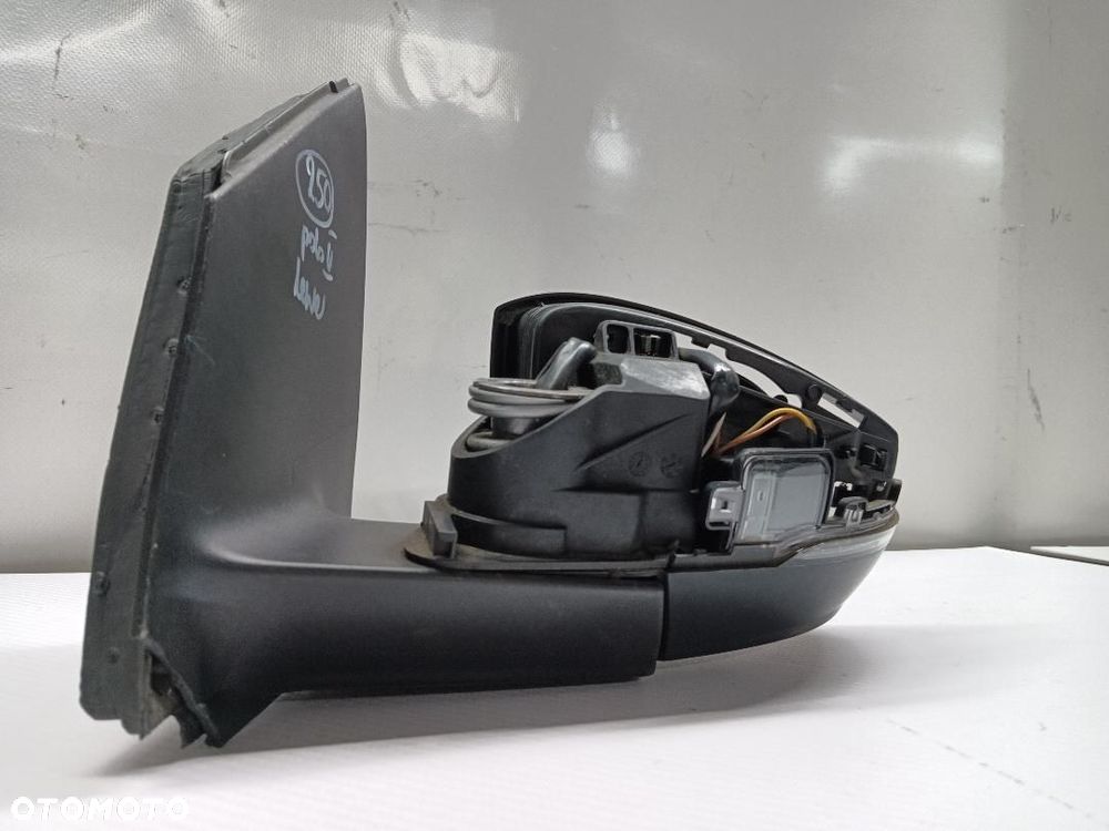 LUSTERKO LEWE 6 PIN VW POLO V 6R 6R1857501 - 6