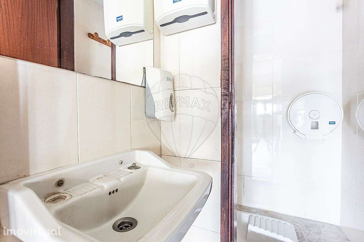 Outros - Comercial  para arrendamento - Grande imagem: 2/10