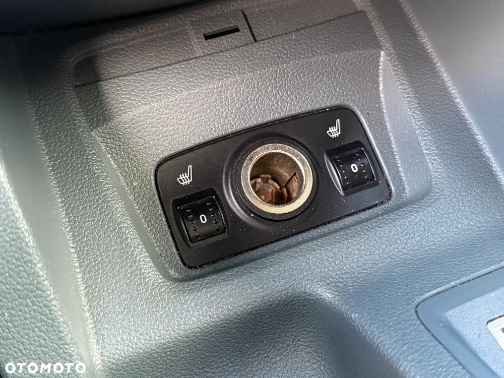 Ford C-MAX - 17