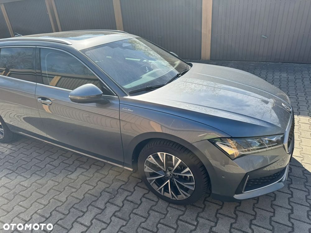 Skoda Superb 2.0 TDI SCR 4x4 L&K DSG - 13