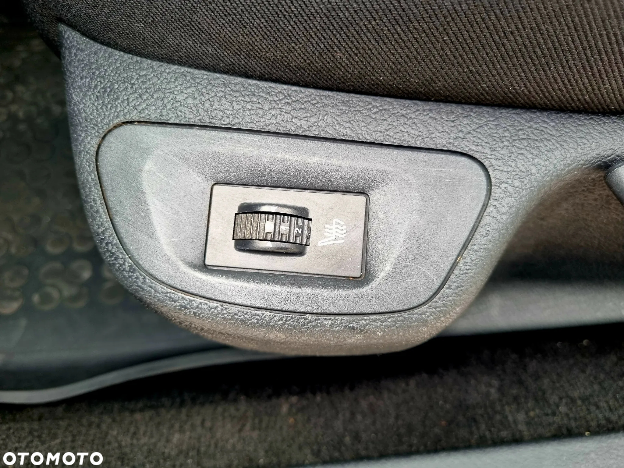 Peugeot 407 - 10
