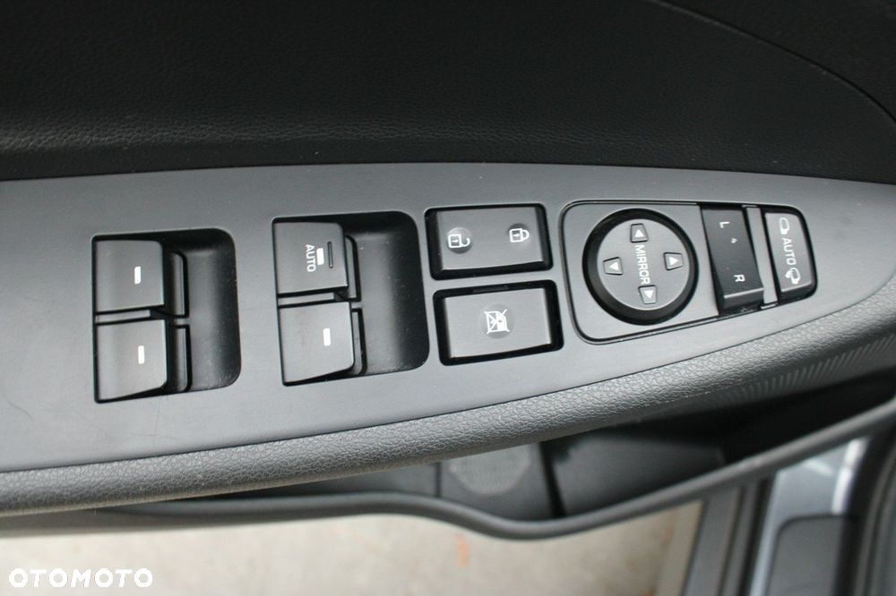 Hyundai Tucson 1.6 T-GDi Style 2WD - 29