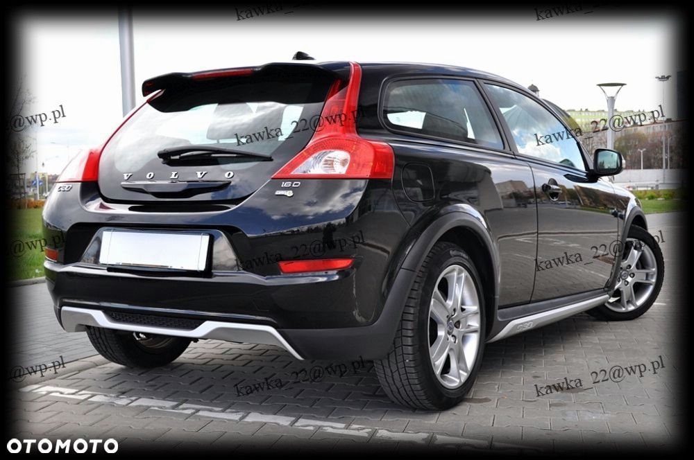 VOLVO C30 PROGI NAKŁADKI PROGOWE - 10