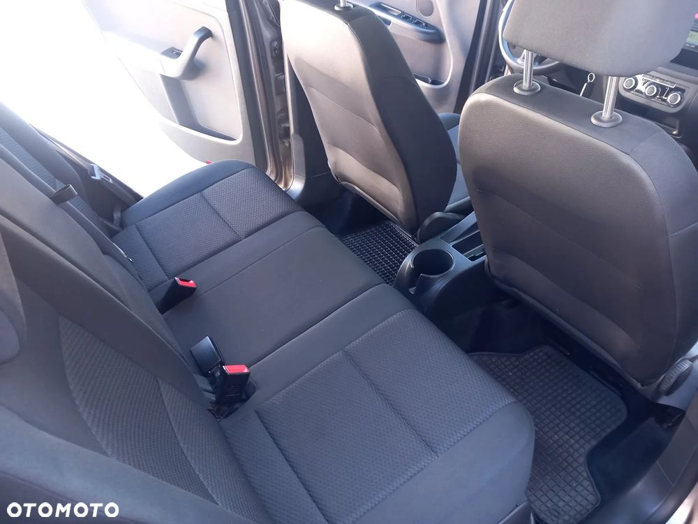Volkswagen Golf 1.6 Edition - 30
