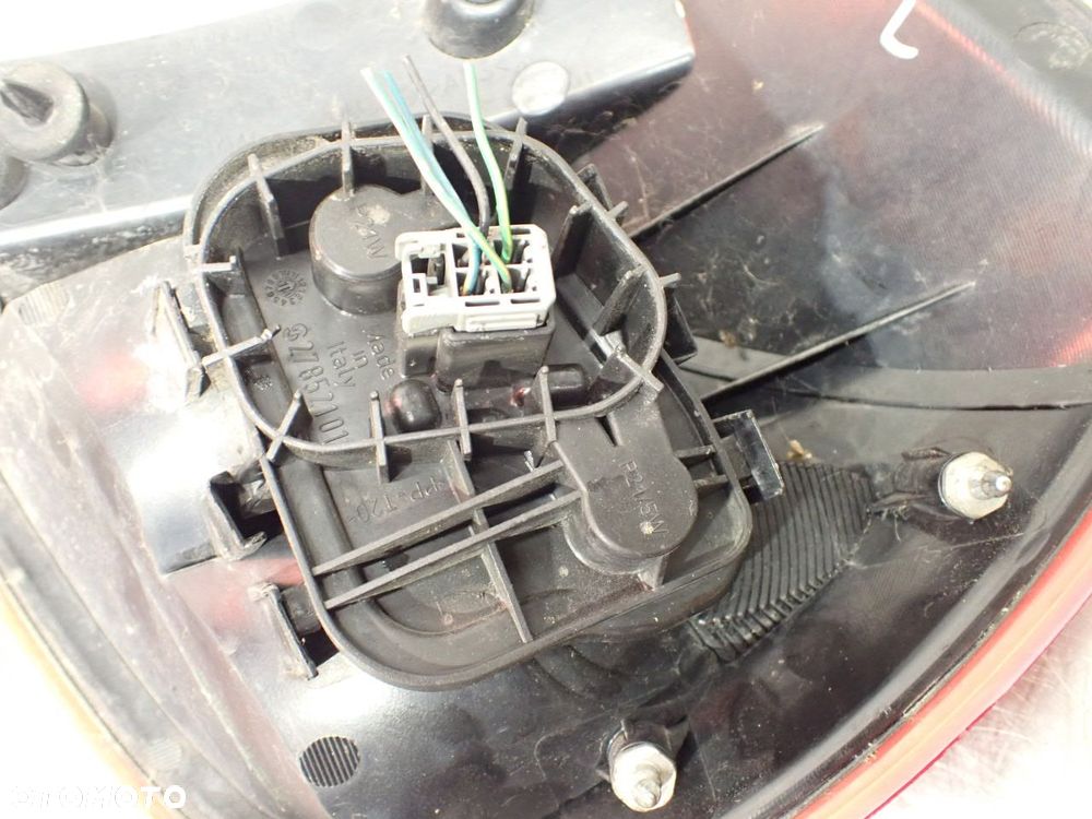 LAMPA LEWA TYLNA MITSUBISHI COLT CZ3 1.3 MR957365 - 6