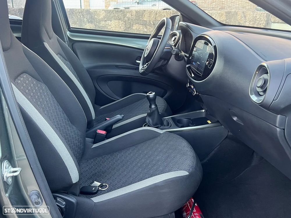 Toyota Aygo X 1.0 Pulse - 14
