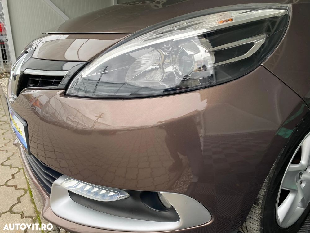 Renault Grand Scenic - 23