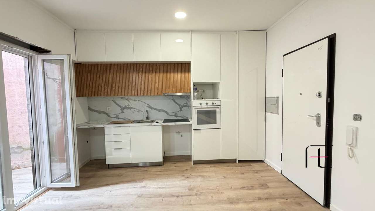 Apartamento T3 Venda em Sintra (Santa Maria e São Miguel, São Martinho - Grande imagem: 2/20