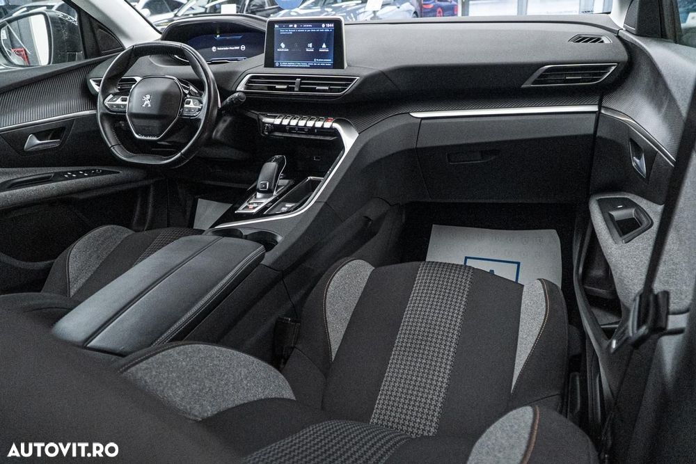 Peugeot 3008 1.2 PureTech 130 EAT8 Allure Pack - 3