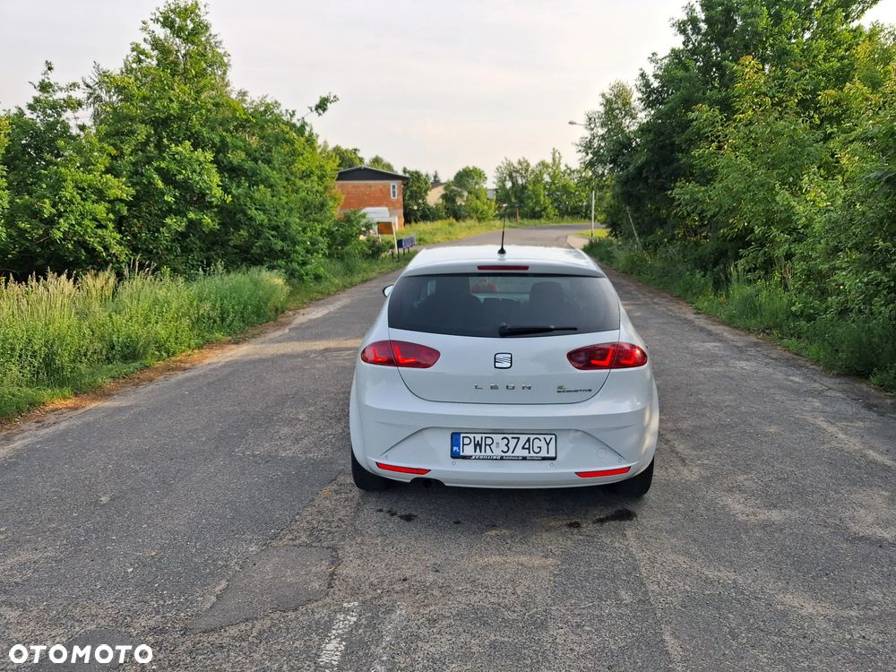Seat Leon 1.6 TDI DPF Ecomotive Style Copa - 4