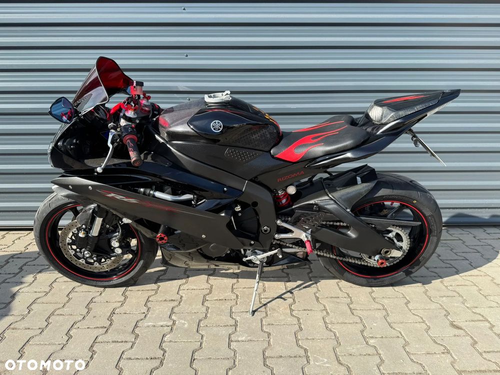Yamaha R6 - 4