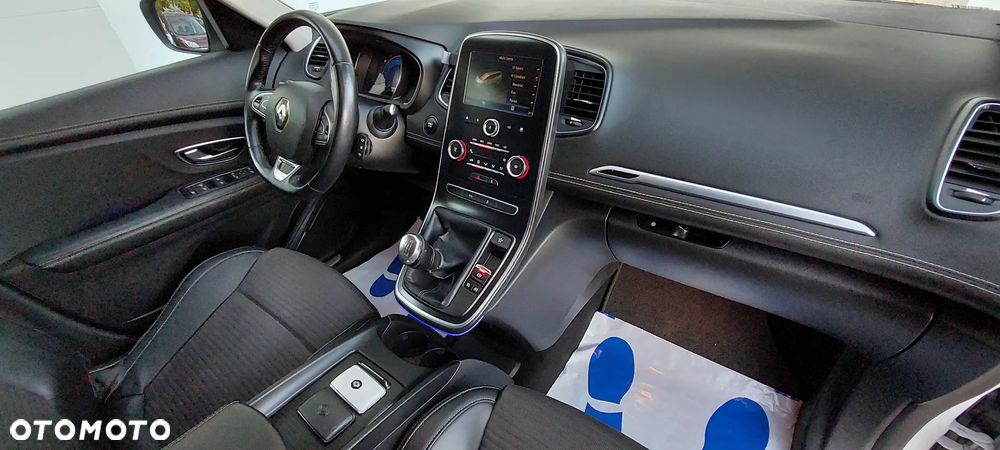 Renault Grand Scenic ENERGY dCi 110 EXPERIENCE - 28