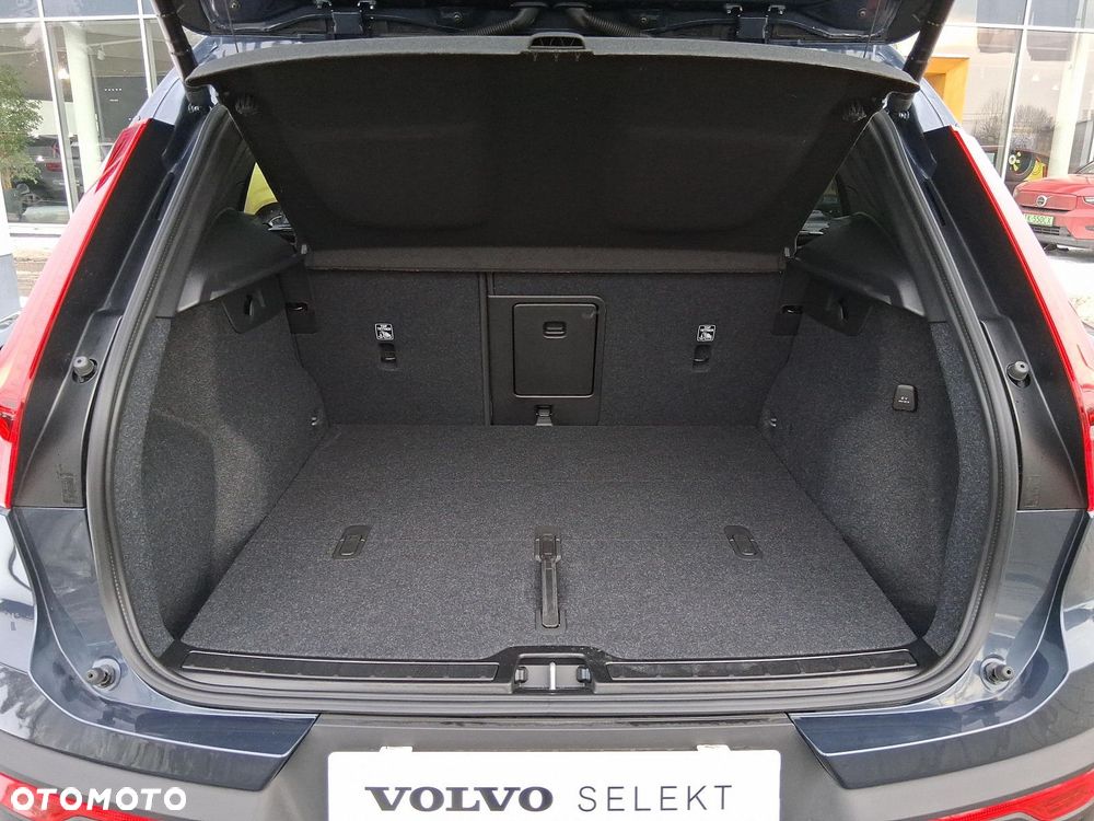 Volvo XC 40 - 28