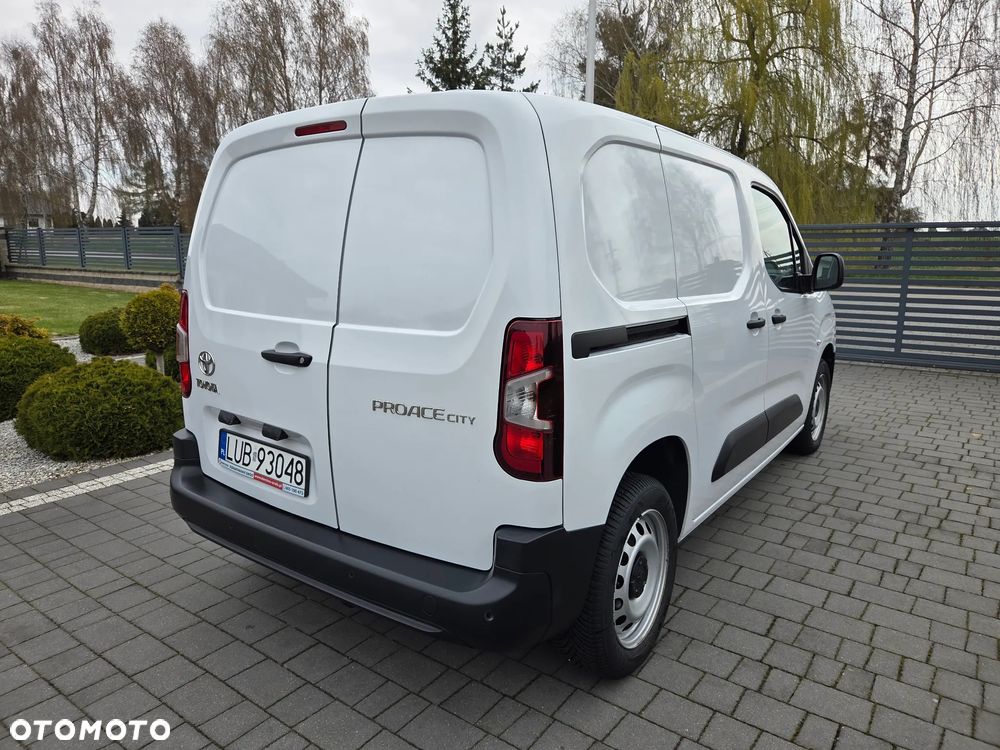 Toyota PROACE CITY - 7