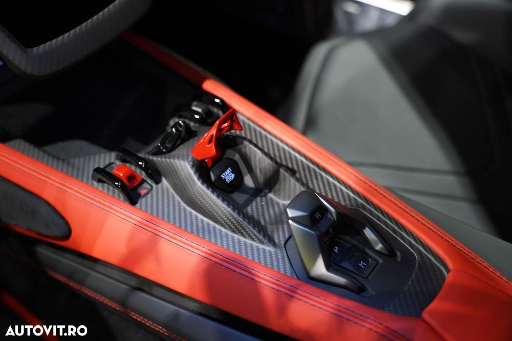 Lamborghini Revuelto - 21