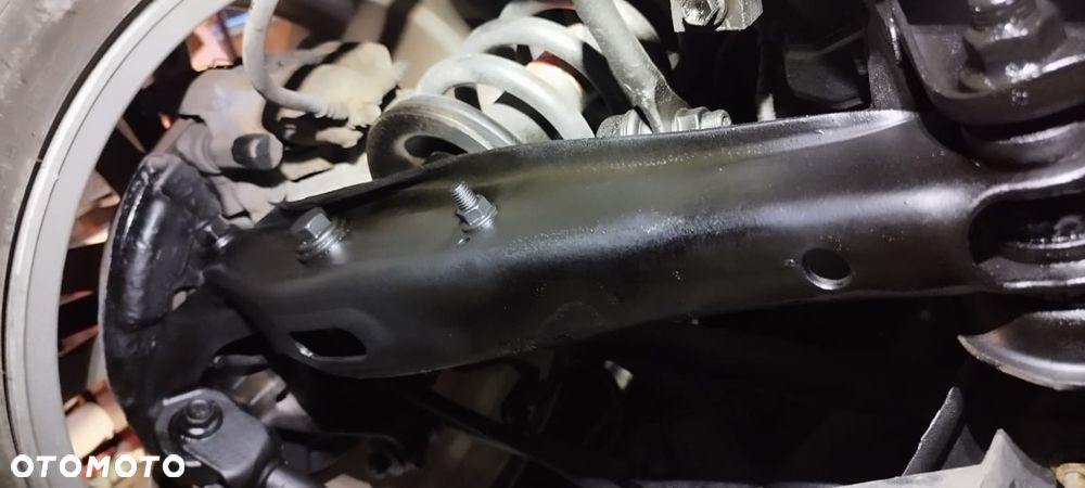 Lexus GS 450h Prestige + - 12