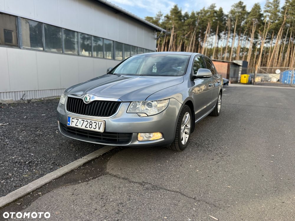 Skoda Superb 1.8 TSI Elegance DSG - 2