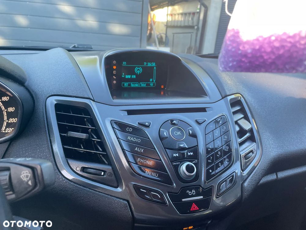 Ford Fiesta - 14