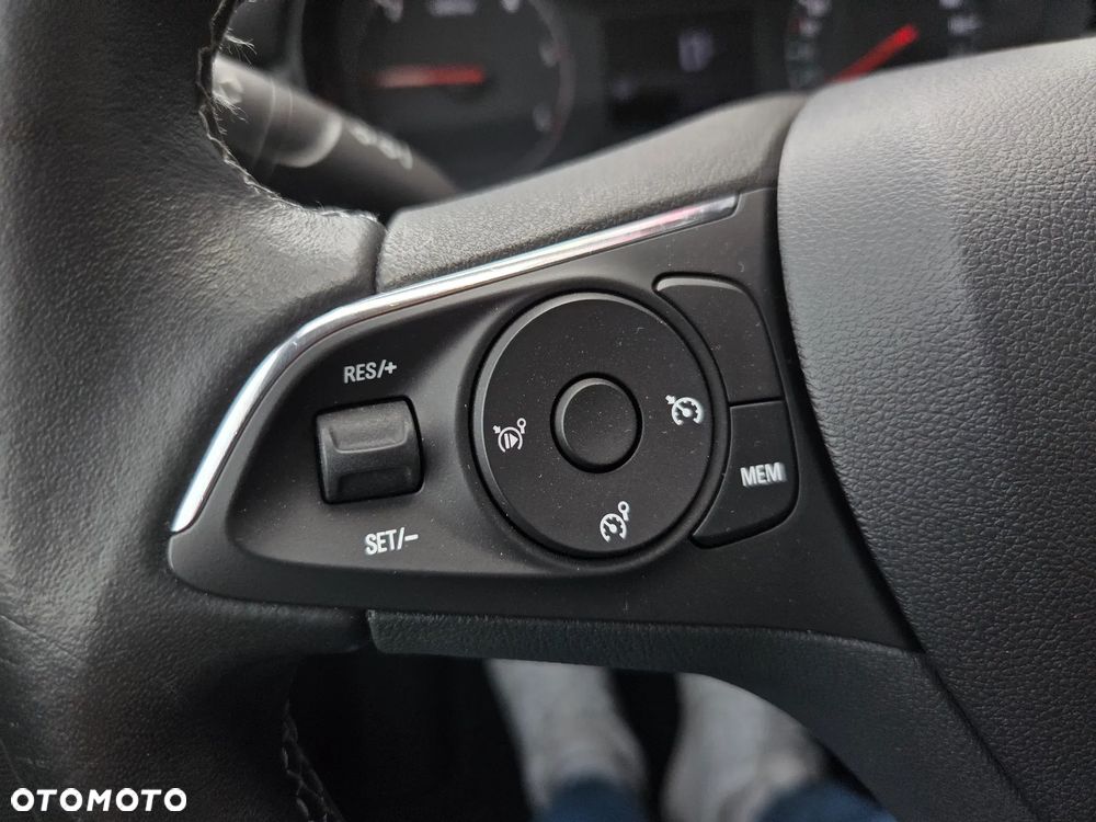 Opel Crossland X 1.6 ECOTEC Start/Stop Innovation - 33