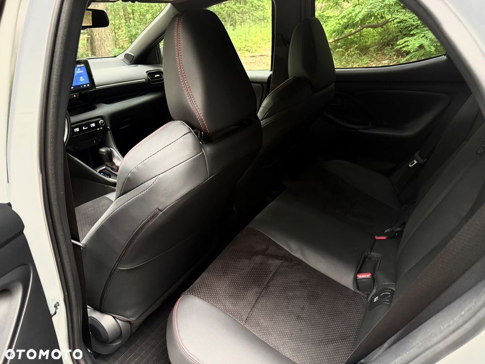 Toyota Yaris Hybrid 1.5 Executive - 23