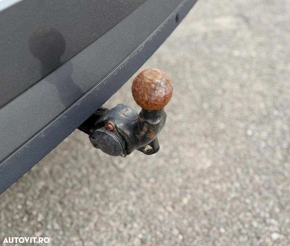 Skoda Superb 2.0 TDI DSG Premium Edition - 25