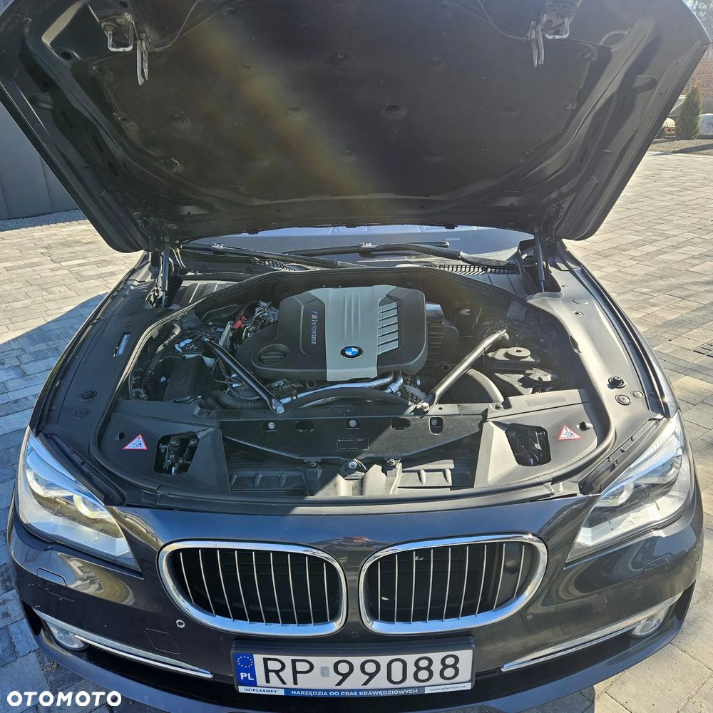 BMW Seria 7 750d xDrive - 12