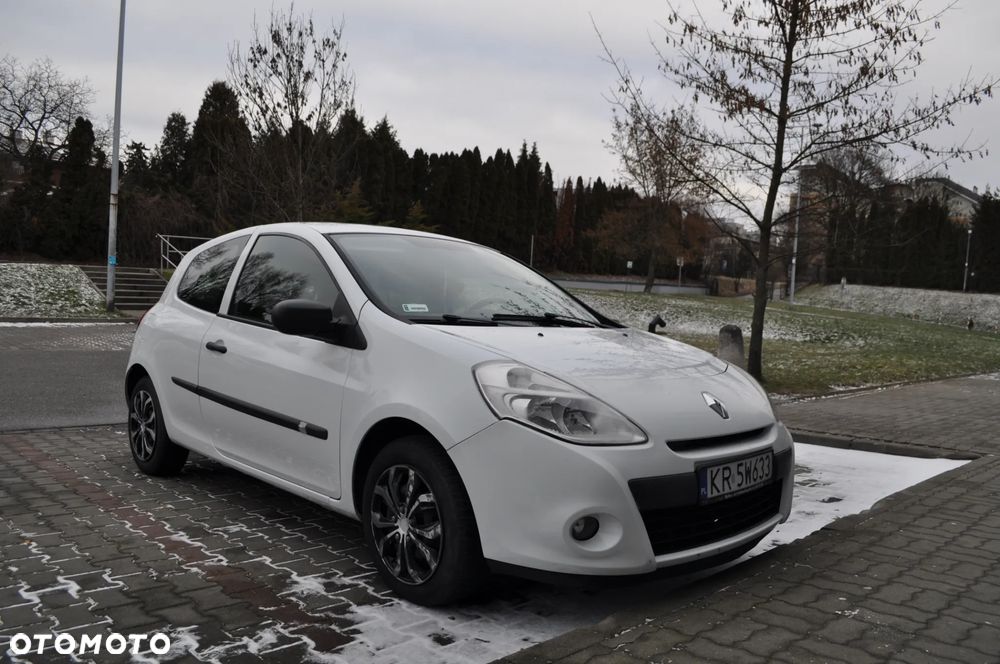 Renault Clio 1.5 dCi Authentique - 1