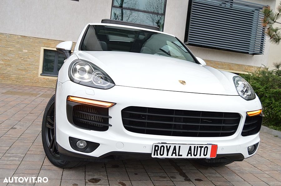 Porsche Cayenne - 3