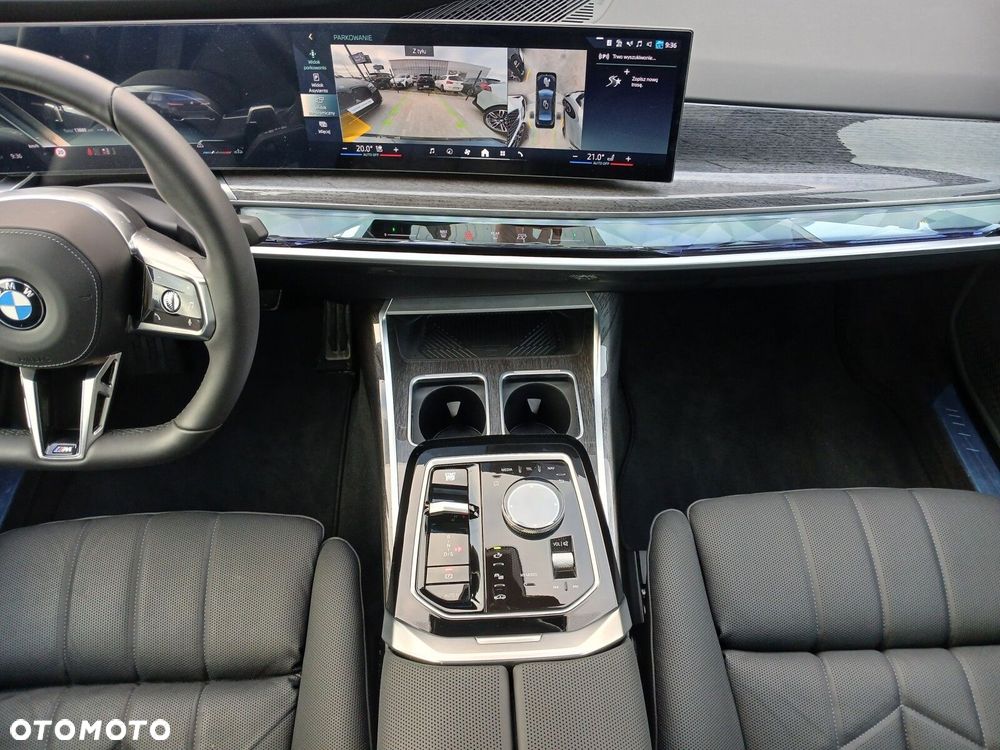 BMW Seria 7 - 29