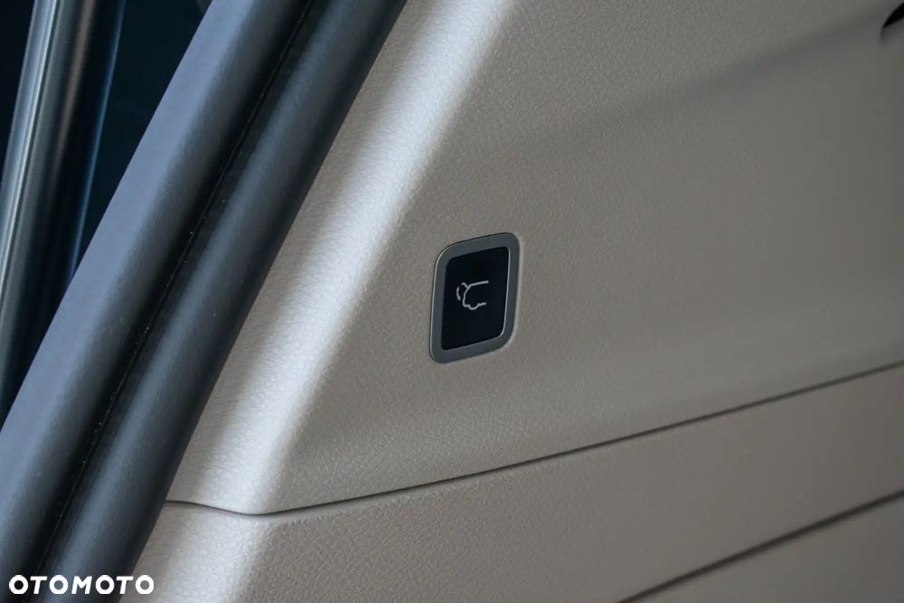 Chrysler Pacifica - 33