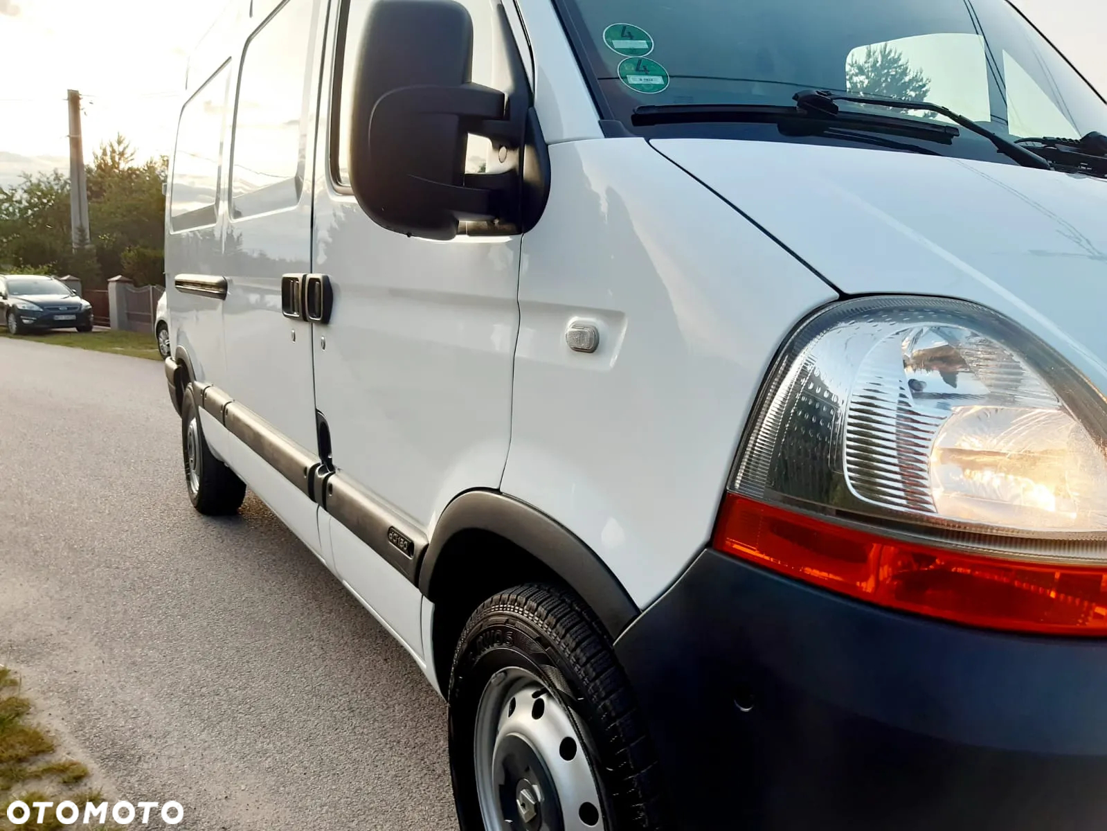 Renault Master . - 17