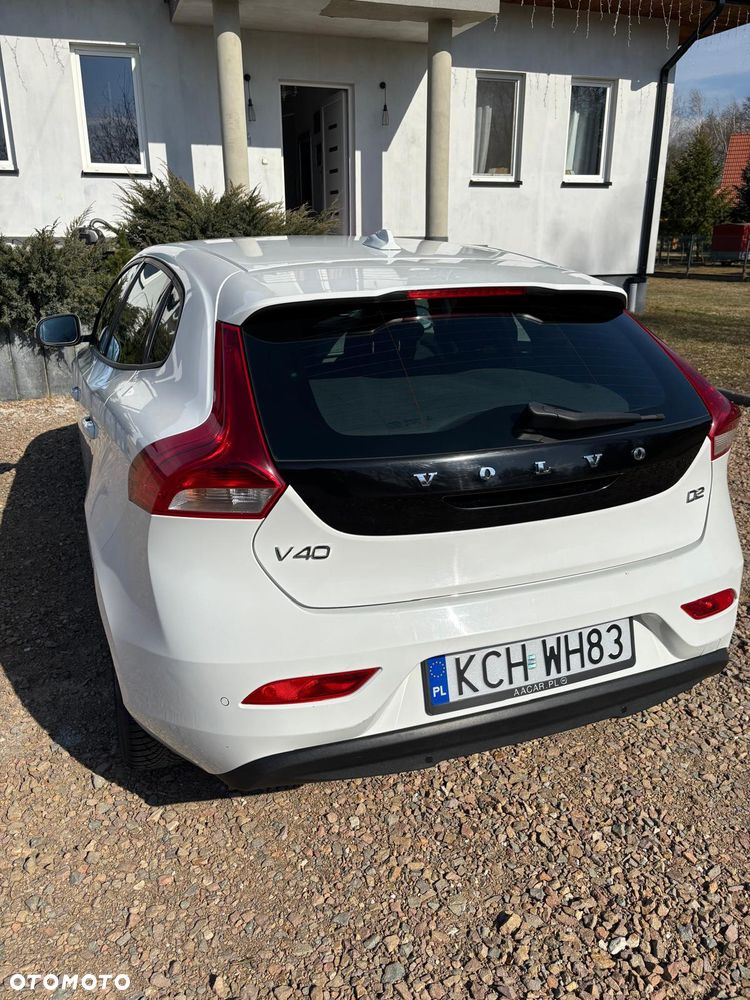 Volvo V40 D2 - 8