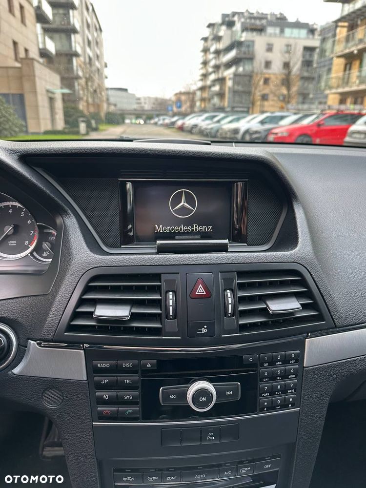 Mercedes-Benz Klasa E - 17