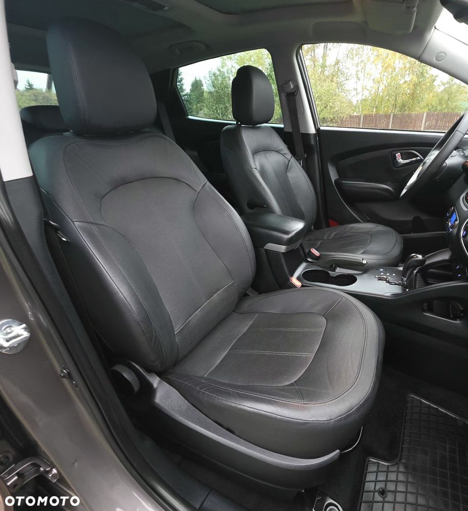 Hyundai ix35 2.0 CRDi 4WD Automatik Premium - 27