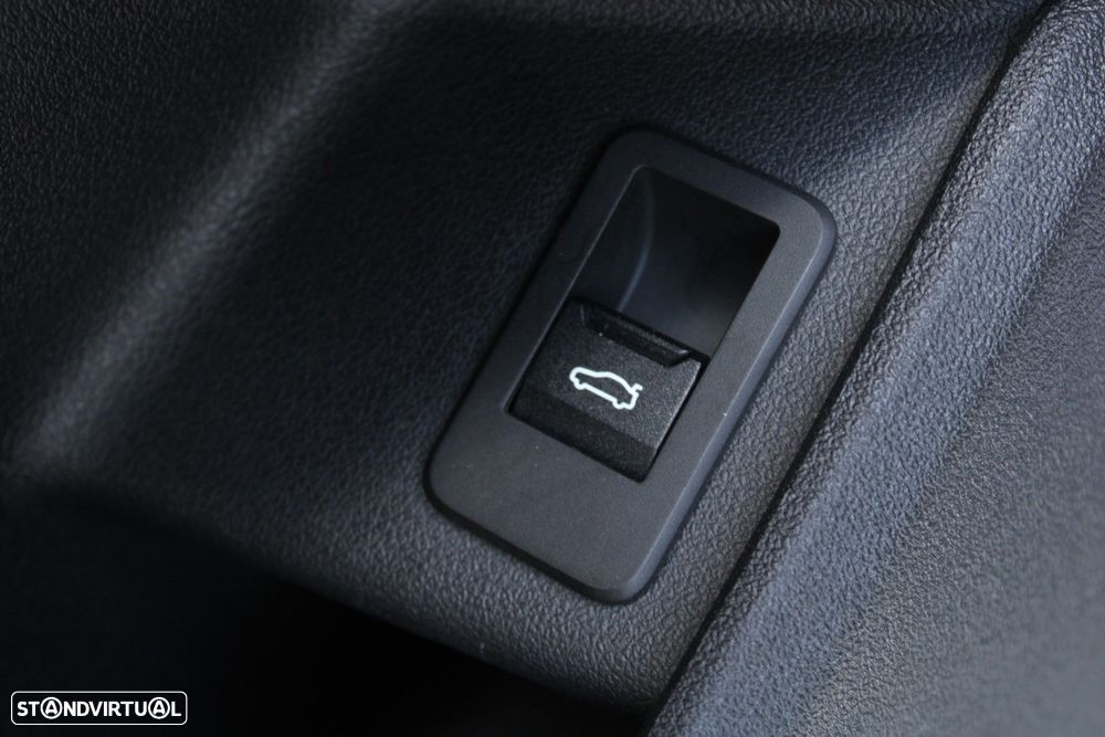 BMW 218 Active Tourer d Pack M Auto - 40