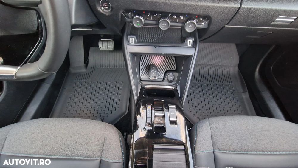 Citroën C4 PureTech 130 Stop & Start EAT6 Shine - 36