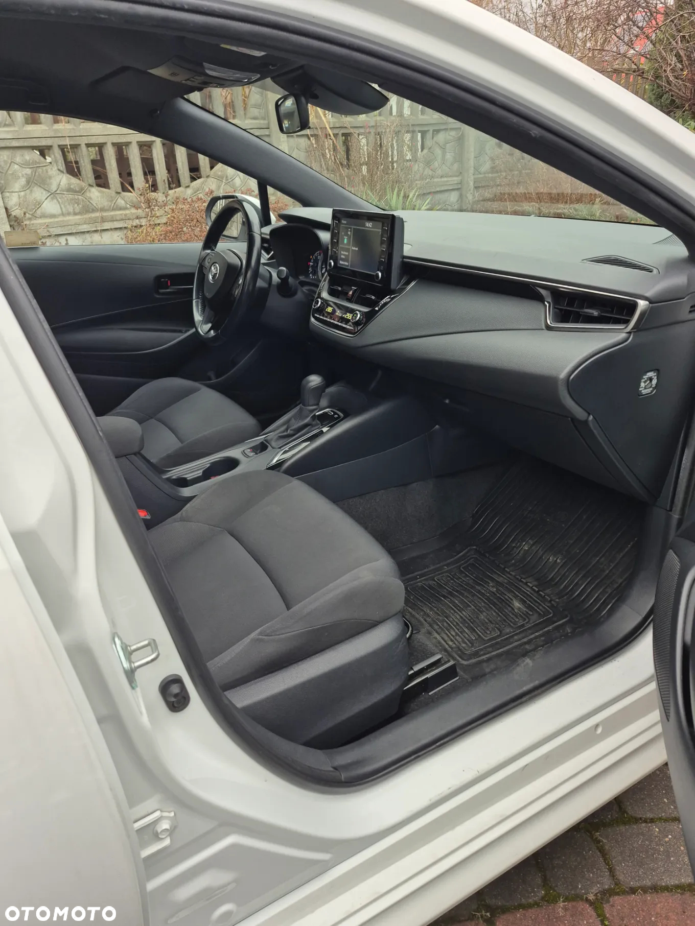 Toyota Corolla 1.8 Hybrid Comfort - 15