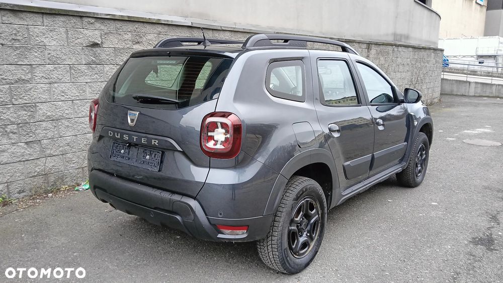 Dacia Duster 1.3 TCe FAP Essential - 9