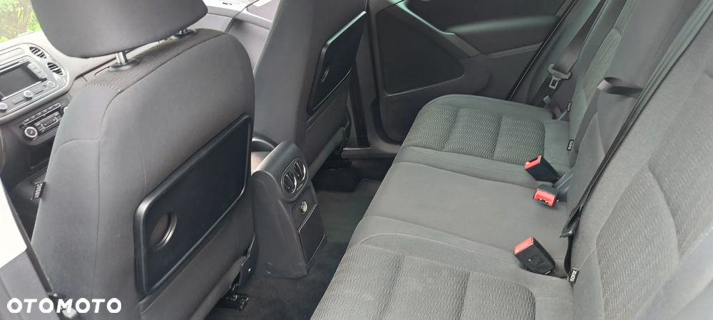 Volkswagen Tiguan - 6