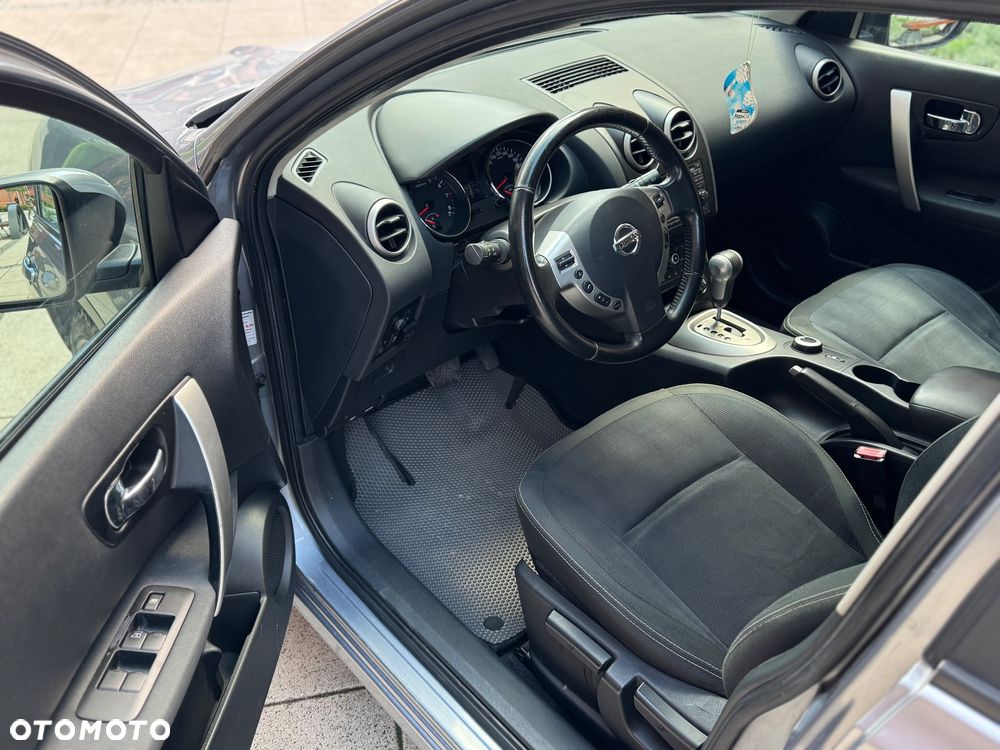 Nissan Qashqai - 8
