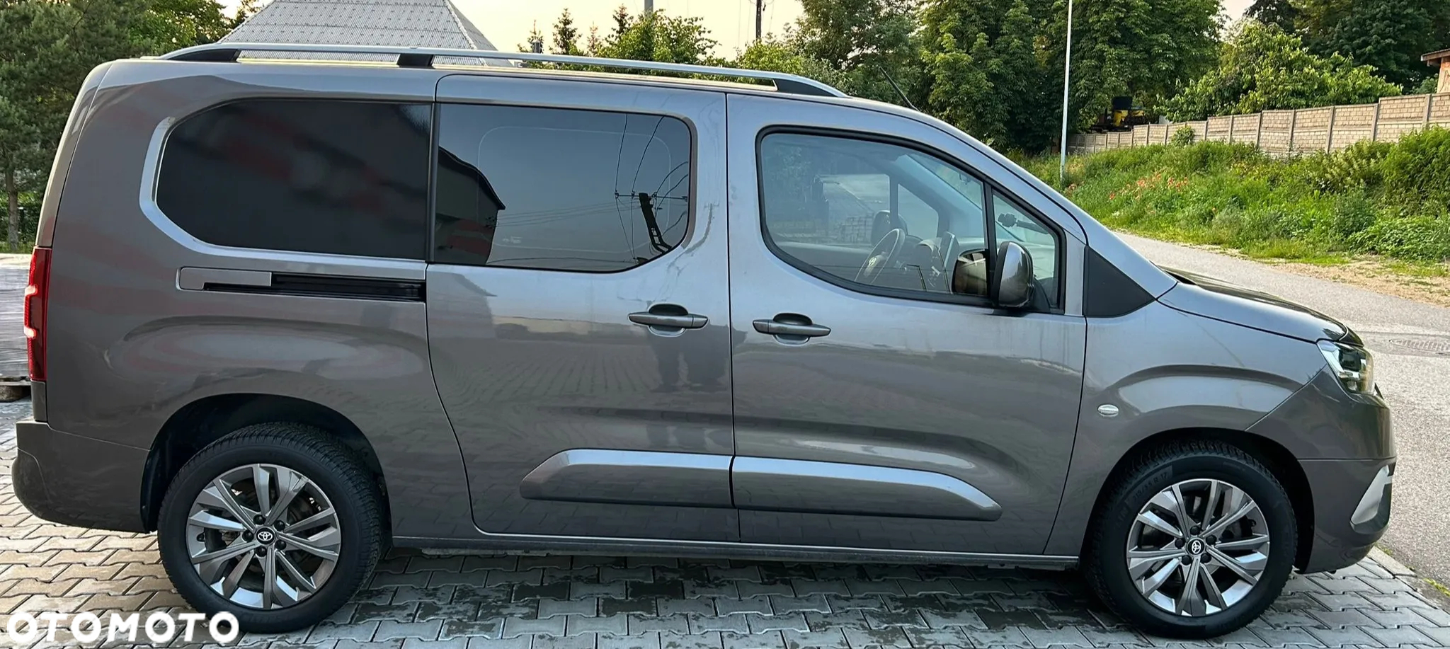 Toyota Proace City 1.5 D-4D Long 2,4t Active (bryg.) - 4