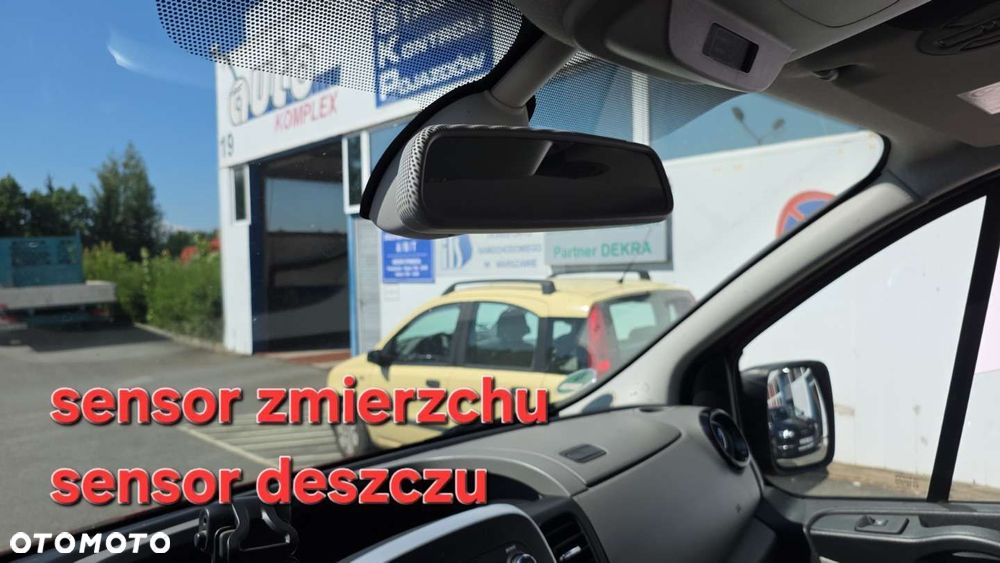 Nissan NV300 - 25
