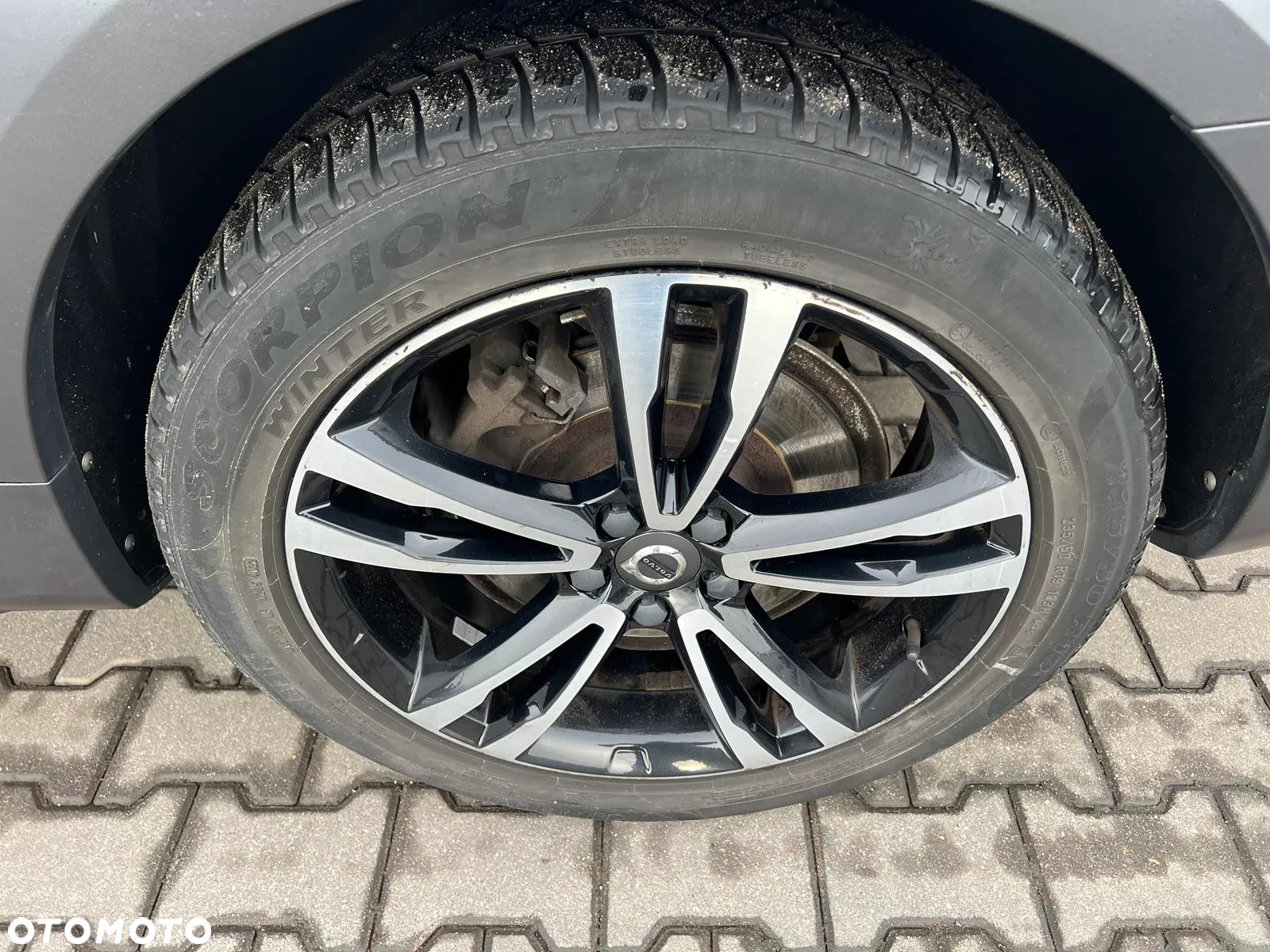 Volvo V90 Cross Country D5 AWD Pro - 31