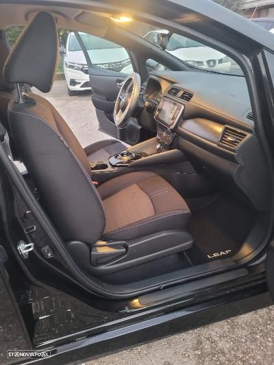 Nissan Leaf N-Connecta - 16