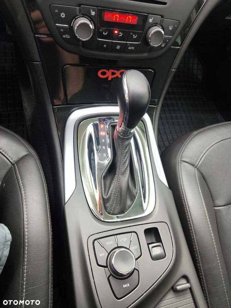 Opel Insignia 2.0 T Sport - 4