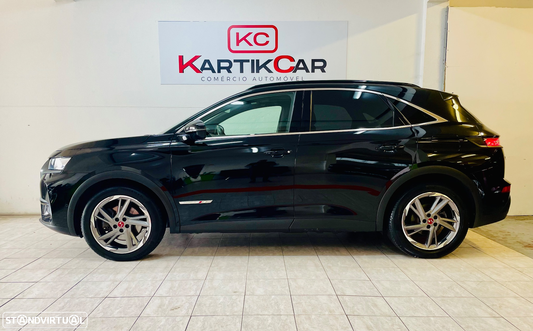DS DS7 Crossback E-Tense Performance Line EAT8 - 8