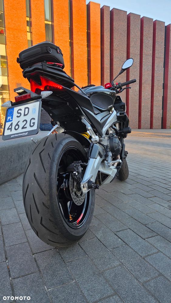 Aprilia Tuono - 5