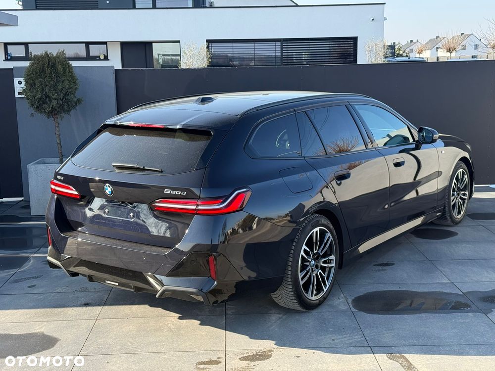 BMW Seria 5 520d - 22